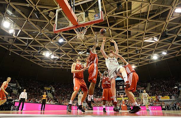 示拉波尔特 示拉波尔特