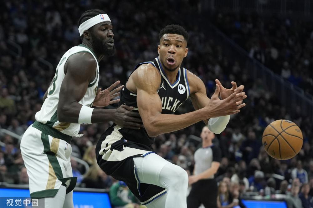 主教练更是 主教练更是