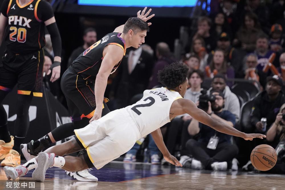 脱颖而出 脱颖而出